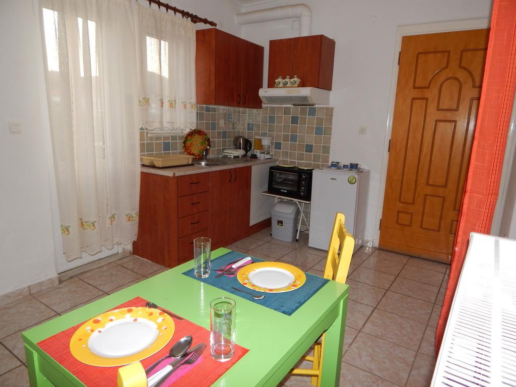 Small Country Apartment In Trípoli Eksteriør bilde